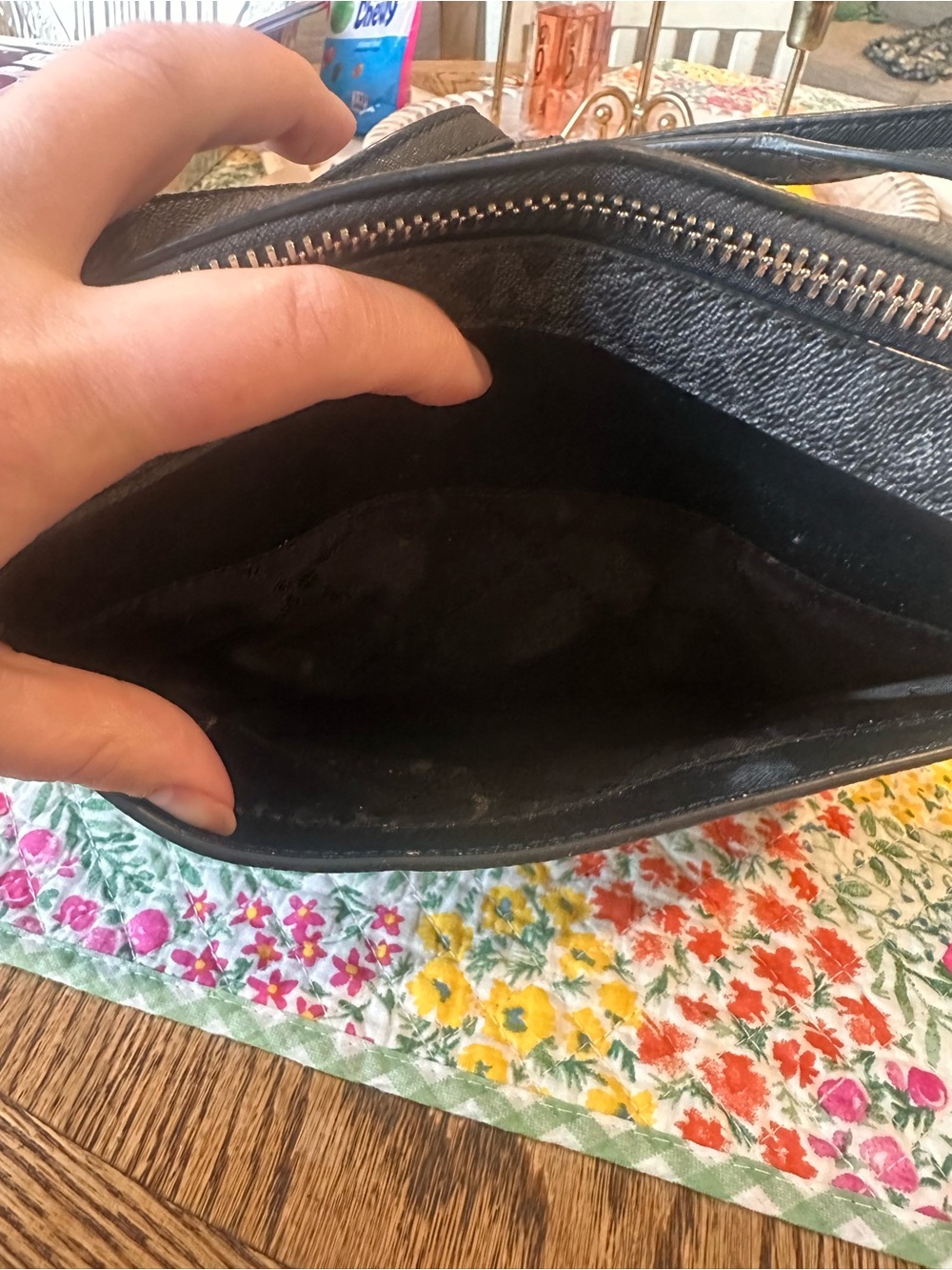 Michael Kors Jet Set Large Crossbody Bag Black Signature Logo Chain Detail - Picture 9 of 13